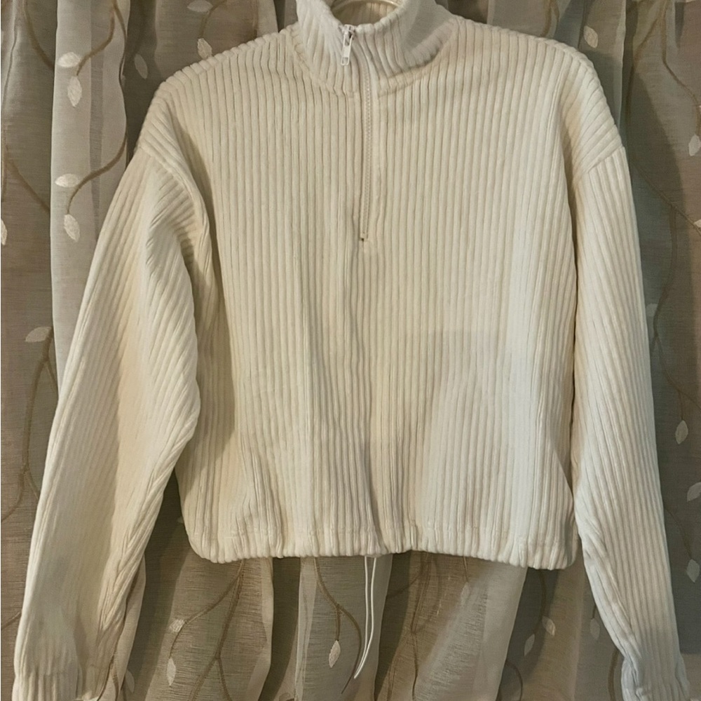 Forever 21 Ribbed High Neck White Crop-top Sweatshirt Drawstring Hem Medium EUC